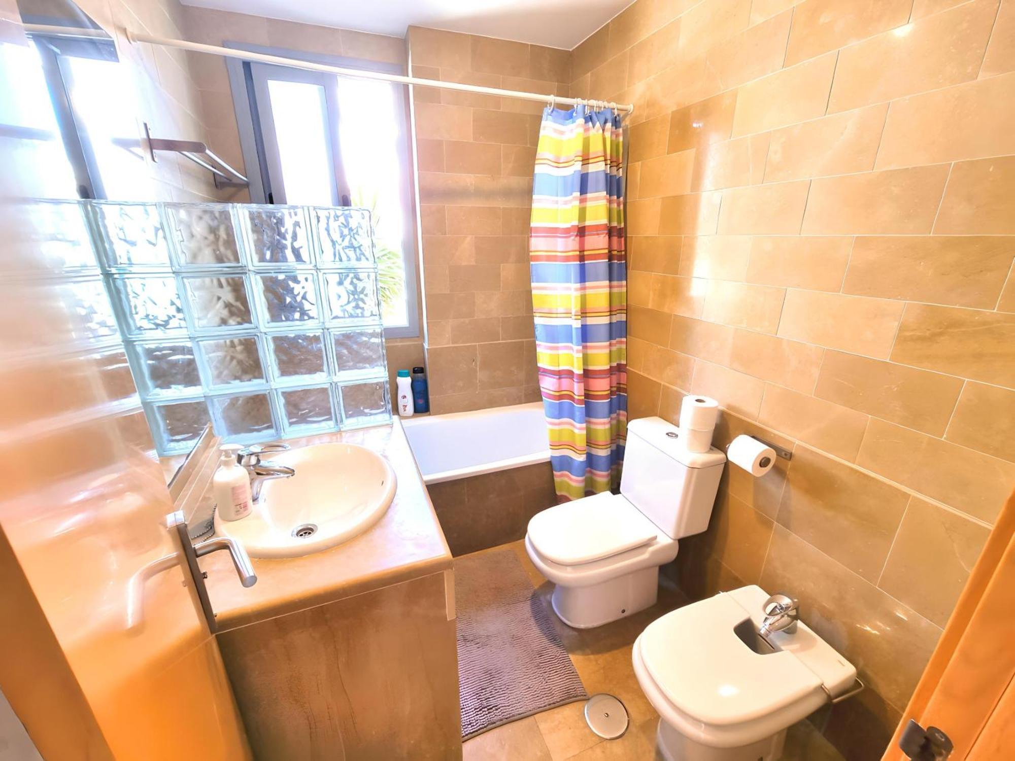 בנאלמדנה Stunning Home With Outdoor Swimmingpool, 4 Bedrooms And Wifi מראה חיצוני תמונה